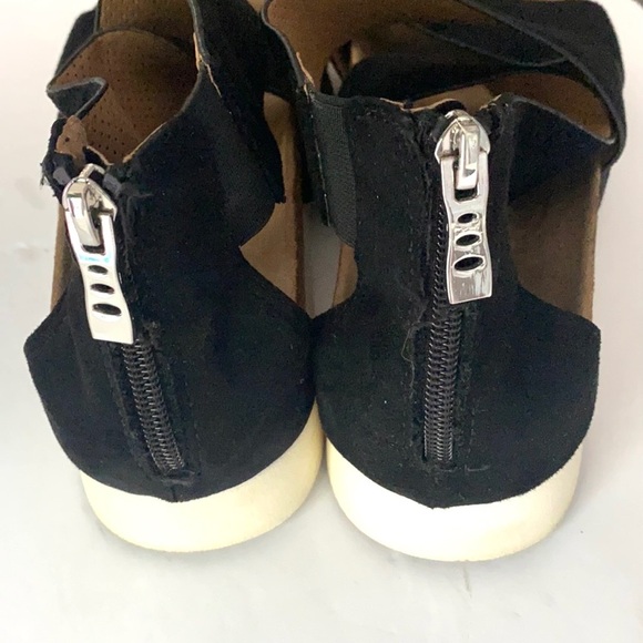 BareTraps Women Black Izra Gladiator Sandal, Sz 8 - Picture 8 of 9